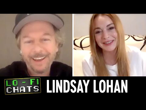 Lindsay Lohan Talks About a Possible “Mean Girls” Sequel - Lights Out Lo-Fi Chats (Apr 14, 2020)