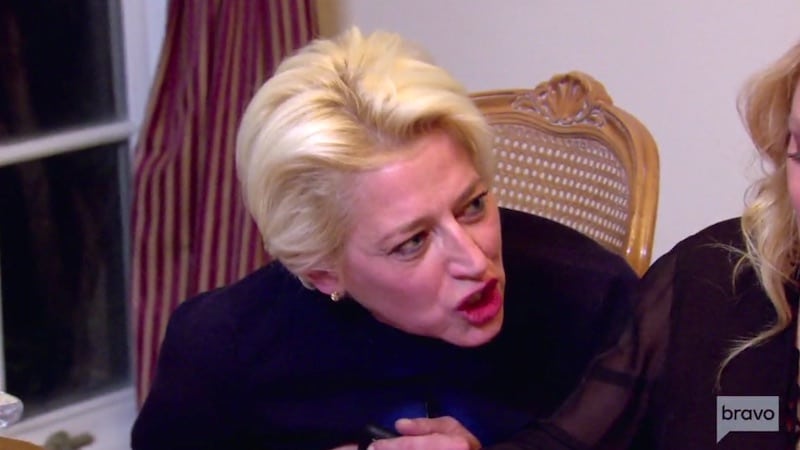 Dorinda argues with Sonja at Ramona's dinner in the Hamptons on this week's RHONY