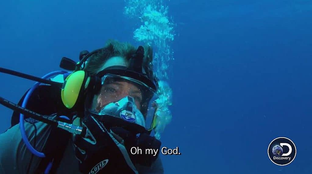 Darrell Miklos underwater saying 'Oh my God' as he spots the anchor while diving
