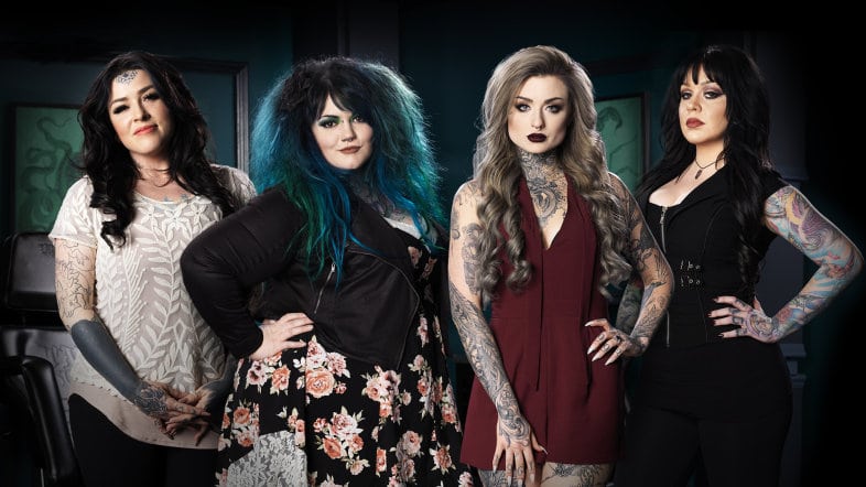 Ink Master: Angeles pose for a photoshoot