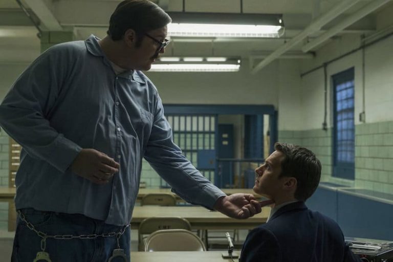 Jonathan Groff and Cameron Britton in Mindhunter