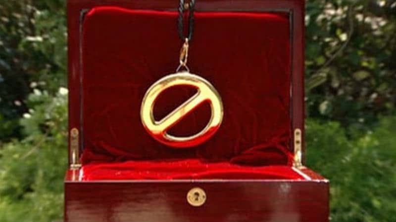 The Power of Veto in the safe box