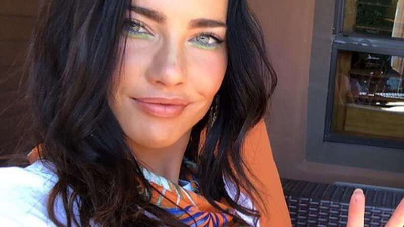 Jacqueline MacInnes Wood takes a selfie