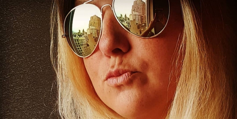 Scottie Deem shares a sunglassed selfie on Instagram