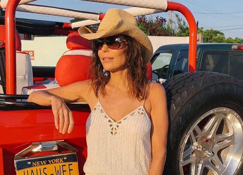 Bethenny Frankel went and offered aid to Hurricane Maria victims in Puerto Rico Pic credit- Instagram