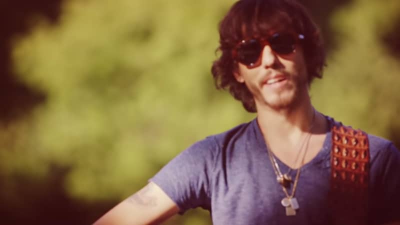 Chris Janson in the music video for Buy Me A Boat. Pic credit: Chris Janson/YouTube