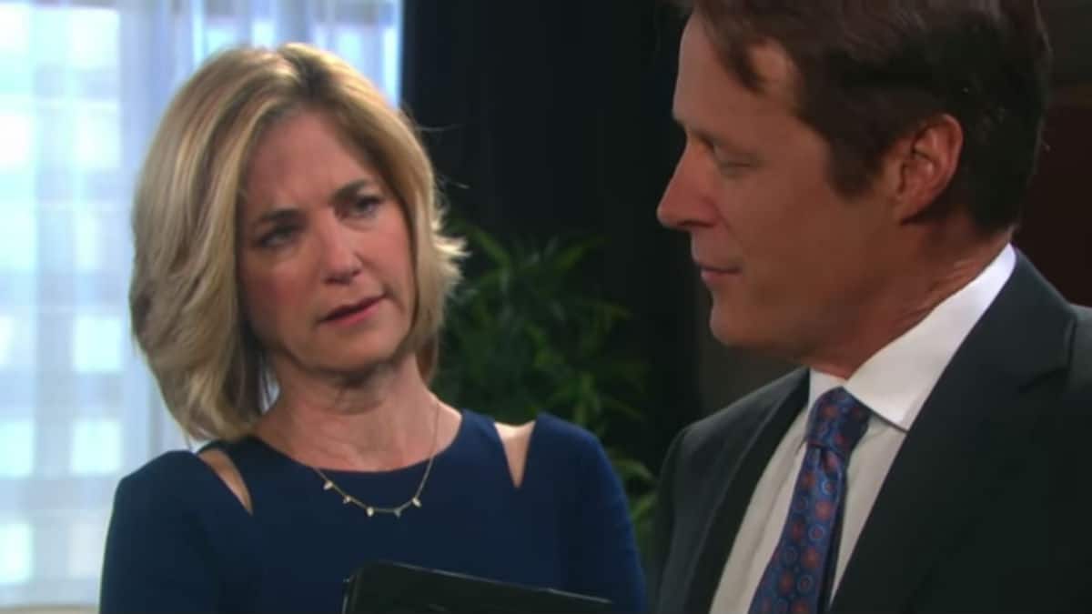 Kassie DePaiva as Eve on Days of our Lives.