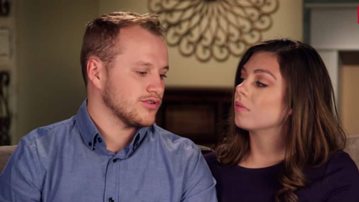 Lauren and Josiah Duggar during a Counting On confessional.