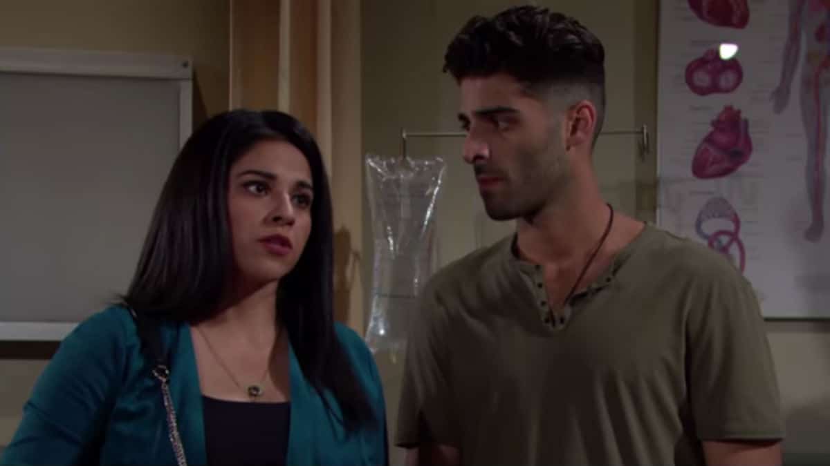 Noemi Gonzalez and Jason Canela as Mia and Arturo on The Young and the Restless.