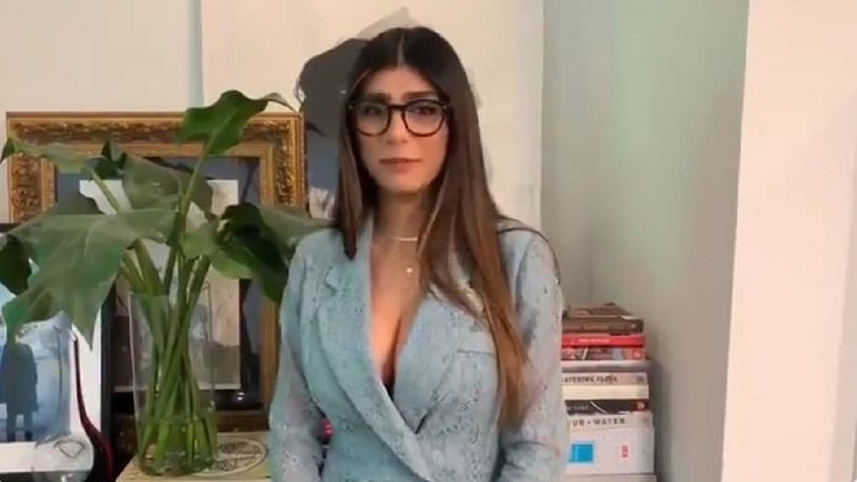Mia khalifa still do porn 2019 Man Of Letters On Twitter Mia Khalifa Over The Last 13 Months 2019 Systemic Conditioning By Men Pushed Me To Do Porn 2019 I Am Ashamed Of My Past In Pornography June
