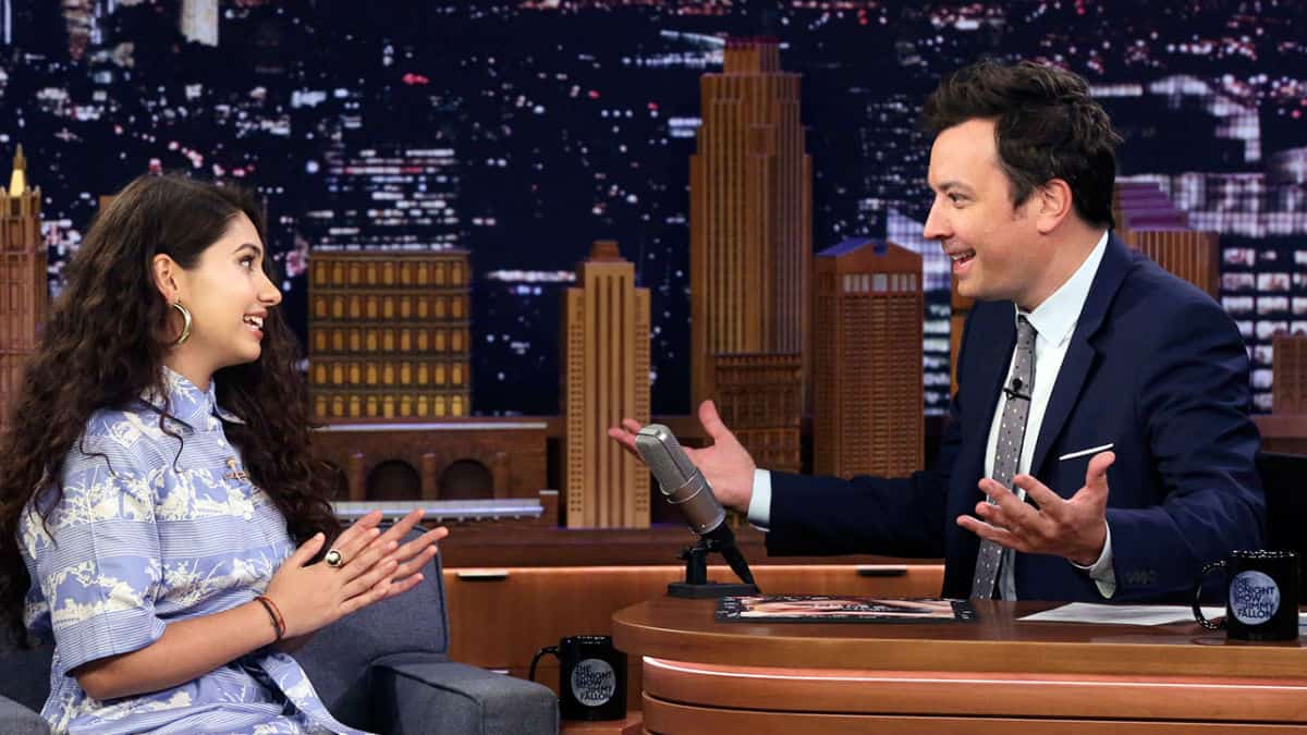 Alessia Cara showed off her talents on he Tonight Show Starring Jimmy Fallon.