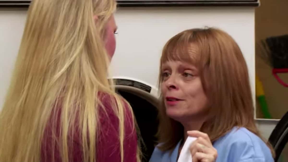 Angela confronts a lady on Love After Lockup.