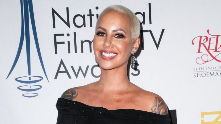 amber rose at 2018 national film and television awards in los angeles