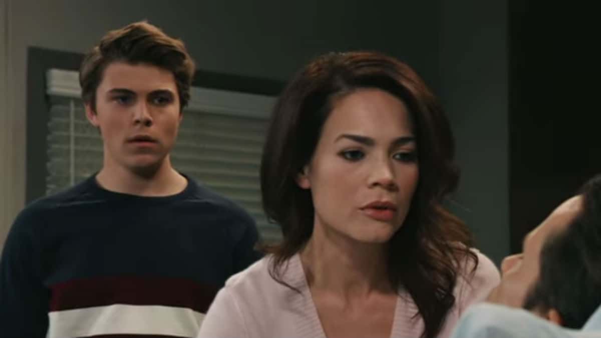William Lipton and Rebecca Herbst as Cam and Elizabeth on General Hospital.
