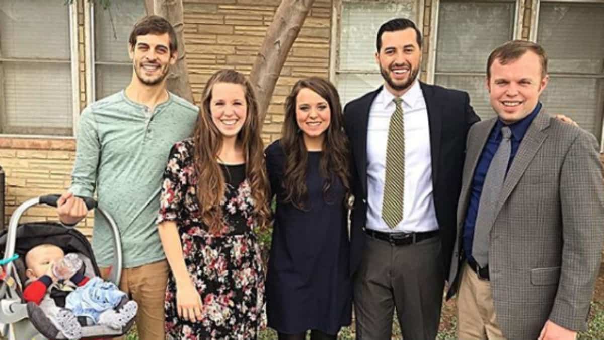 Jinger and Jill Duggar together with family.