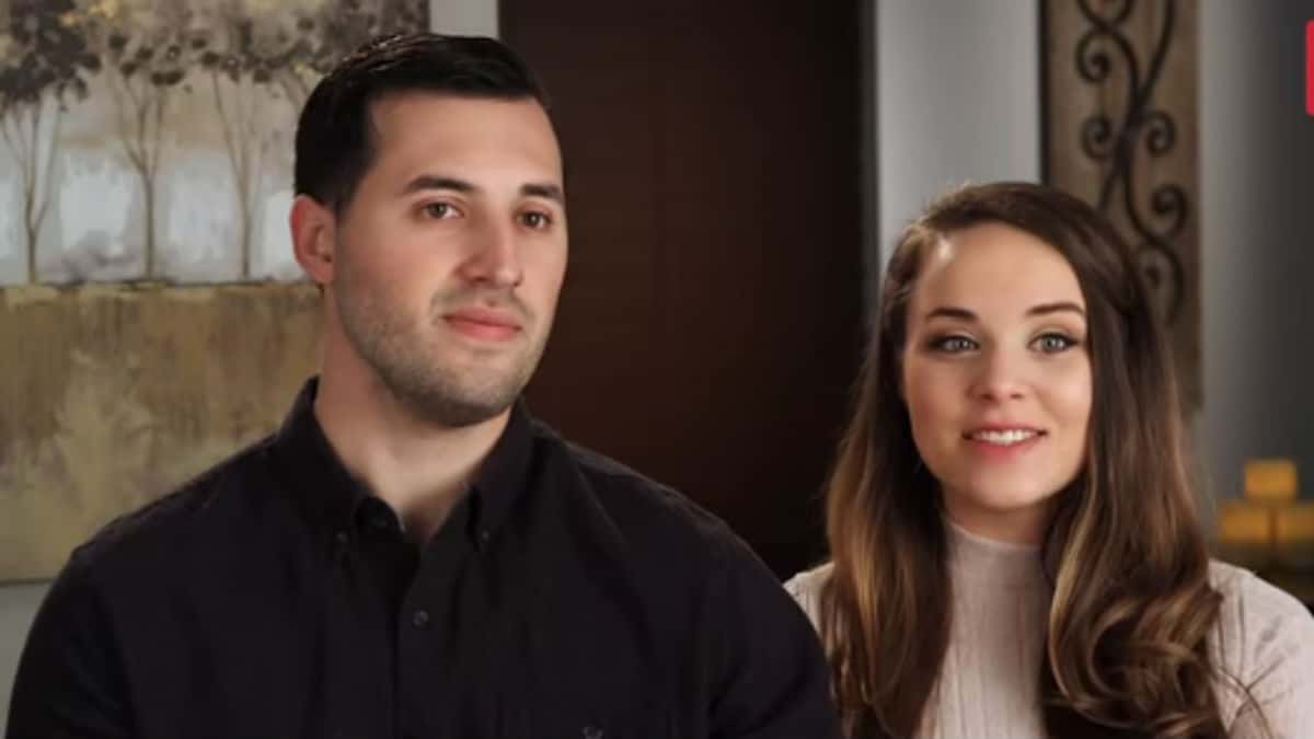 Jeremy Vuolo and Jinger Duggar during a Counting On confessional.