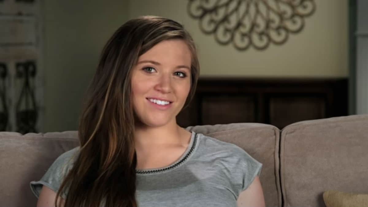 Joy-Anna Duggar in a Counting On confessional.