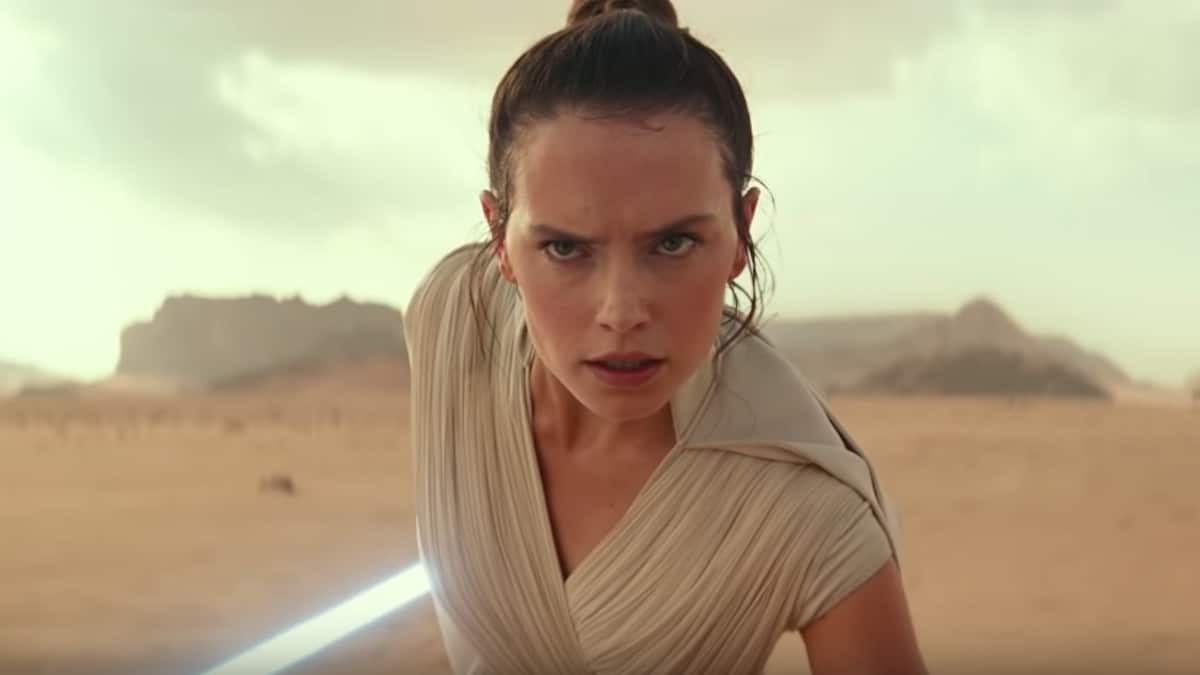 daisy ridley in star wars the rise of skywalker