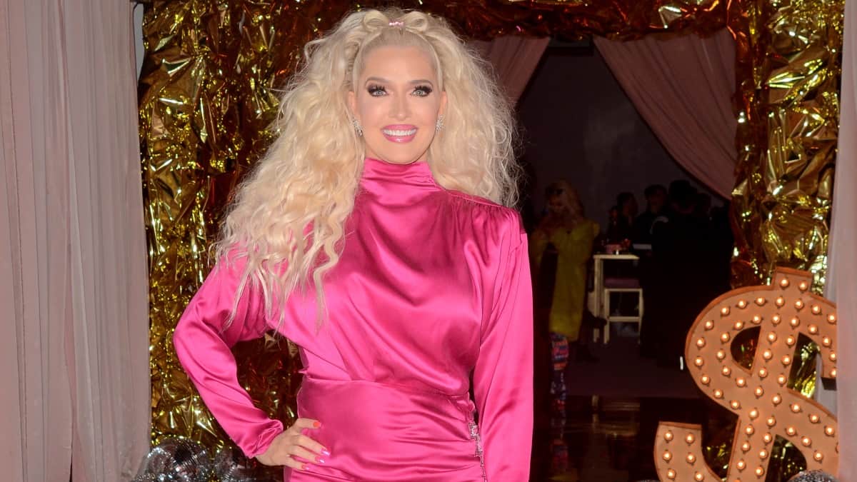 Erika Jayne earns praise for Instagram pic from Naomi Campbell.