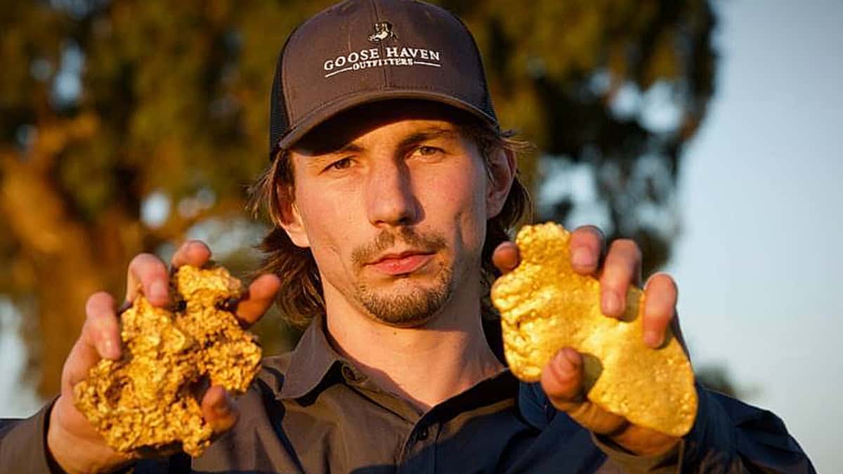 Parker's Trail heads to Australia for massive gold, Fred Lewis is back