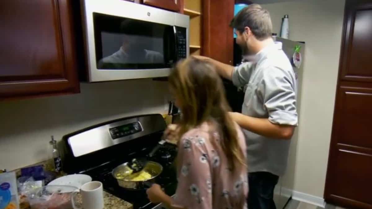 Married at First Sight: Katie and Derek making breakfast