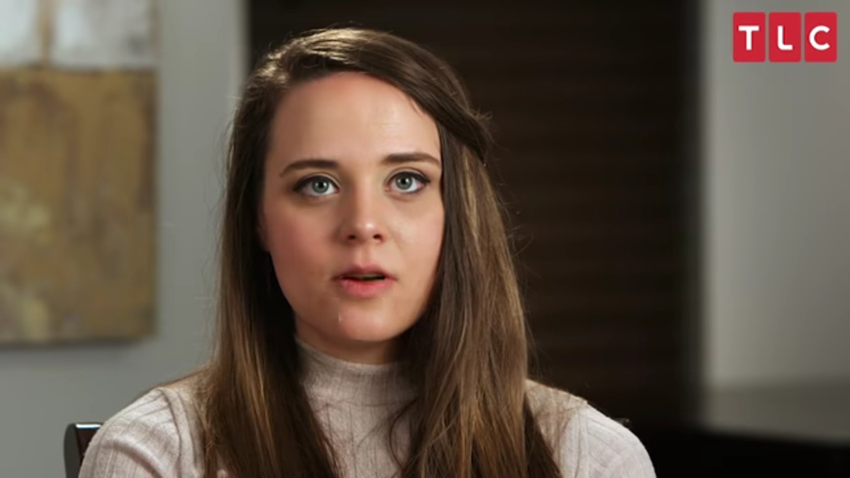 Jinger Duggar during a Counting On video.