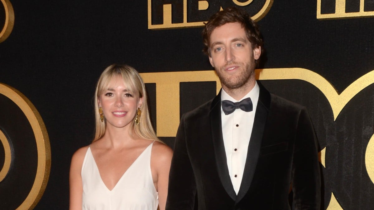 Thomas Middleditch and Mollie Gates on the red carpet