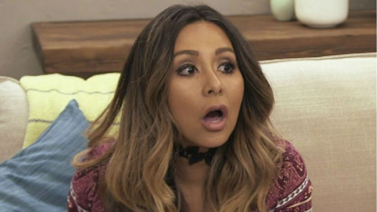 Nicole Snooki Polizzi slams haters who attacked her body.