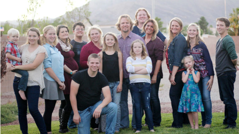 How many Sister Wives kids have left home?