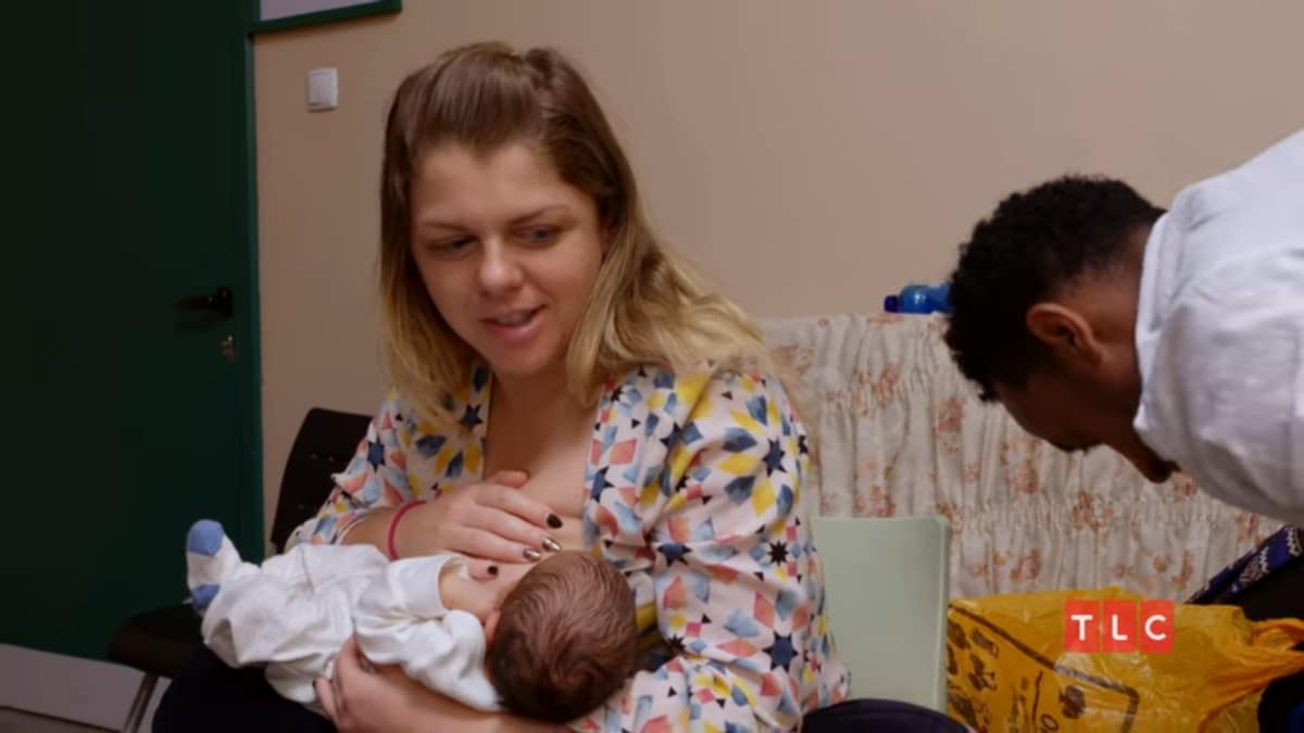Ariela Biniyam and the baby on 90 Day Fiance The Other Way