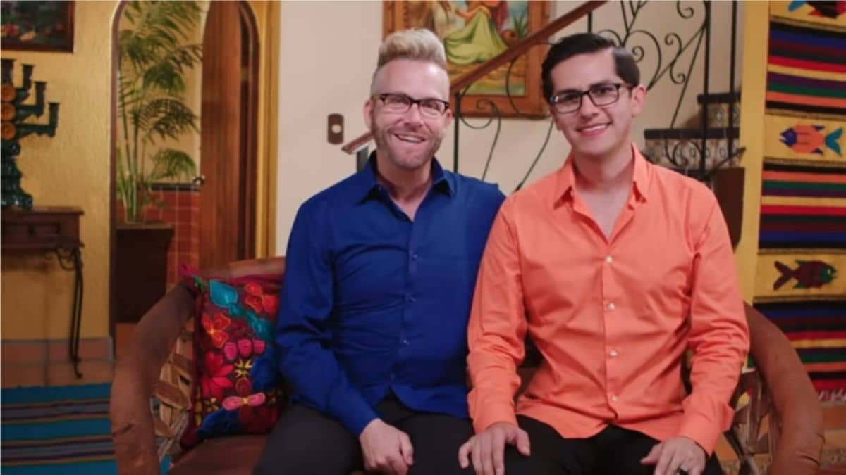 90 Day Fiance: The Other Way couple, Kenneth and Armando, head to a family dinner where the family meets Kenneth for the first time.