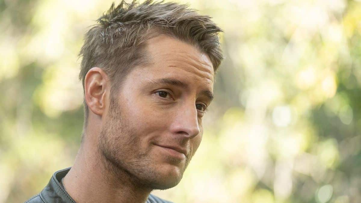 Justin Hartley plays Kevin Pearson in This Is Us