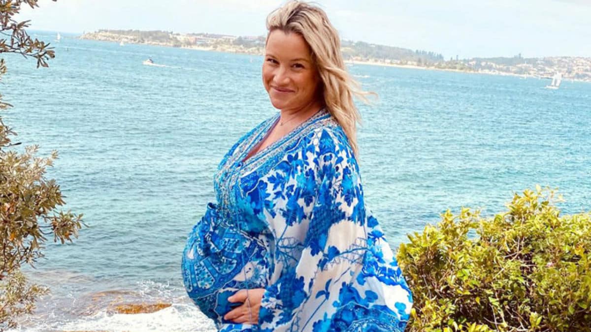 Former Below Deck Mediterranean star Hannah Ferrier welcomes baby girl.