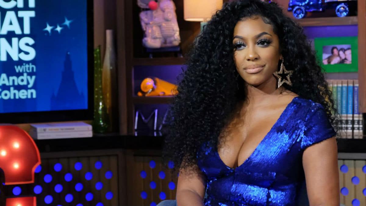 RHOA star Porsha Williams hospitalized and fans think she is pregnant.
