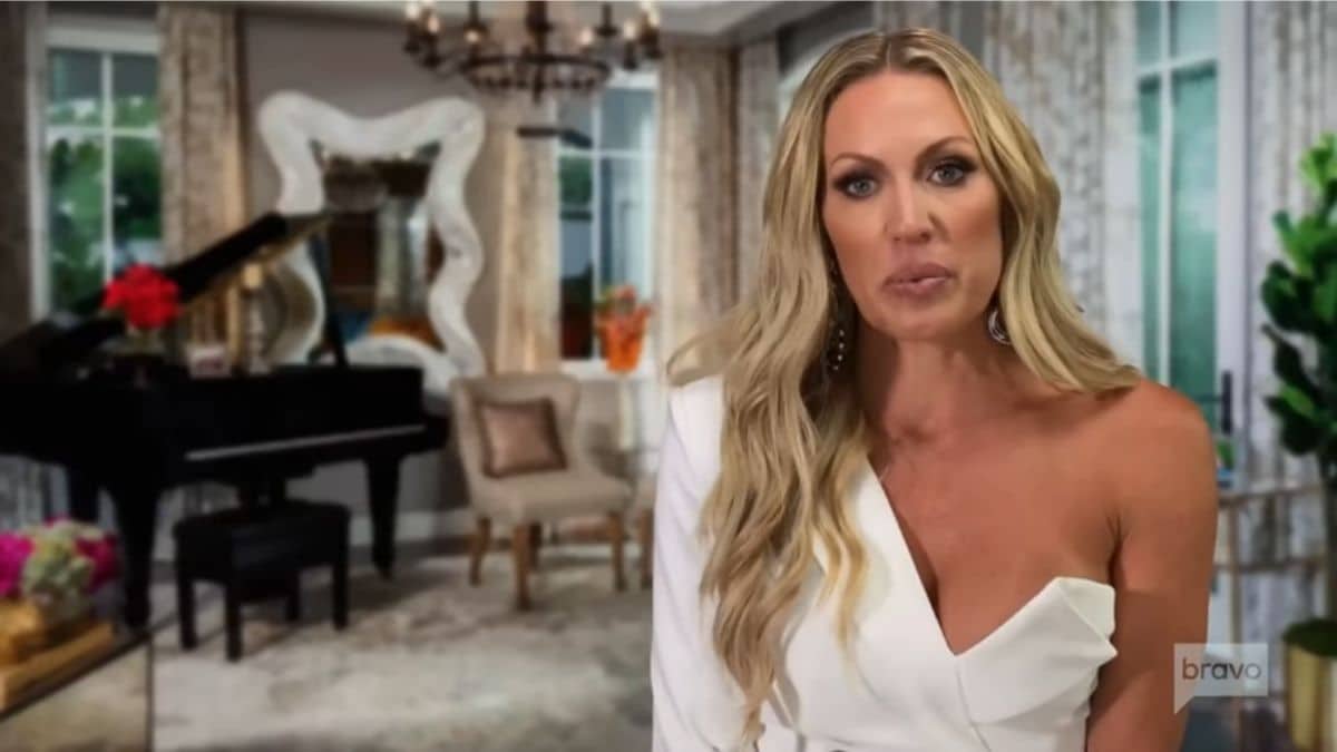 RHOC star, Braunwyn Windham-Burke is at odds with her castmates and starting unnecessary drama.