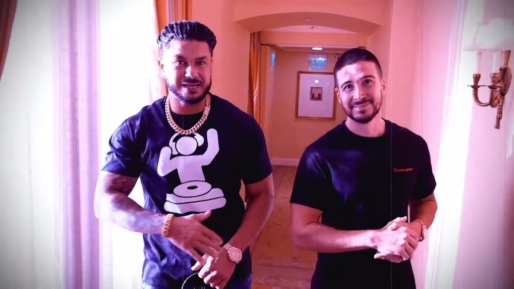 Jersey Shore's Ronnie OrtizMagro gets his own dating show