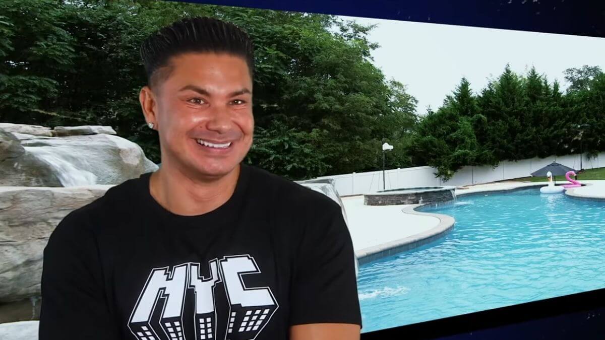 Pauly D during a confessional interview on Jersey Shore Family Vacation