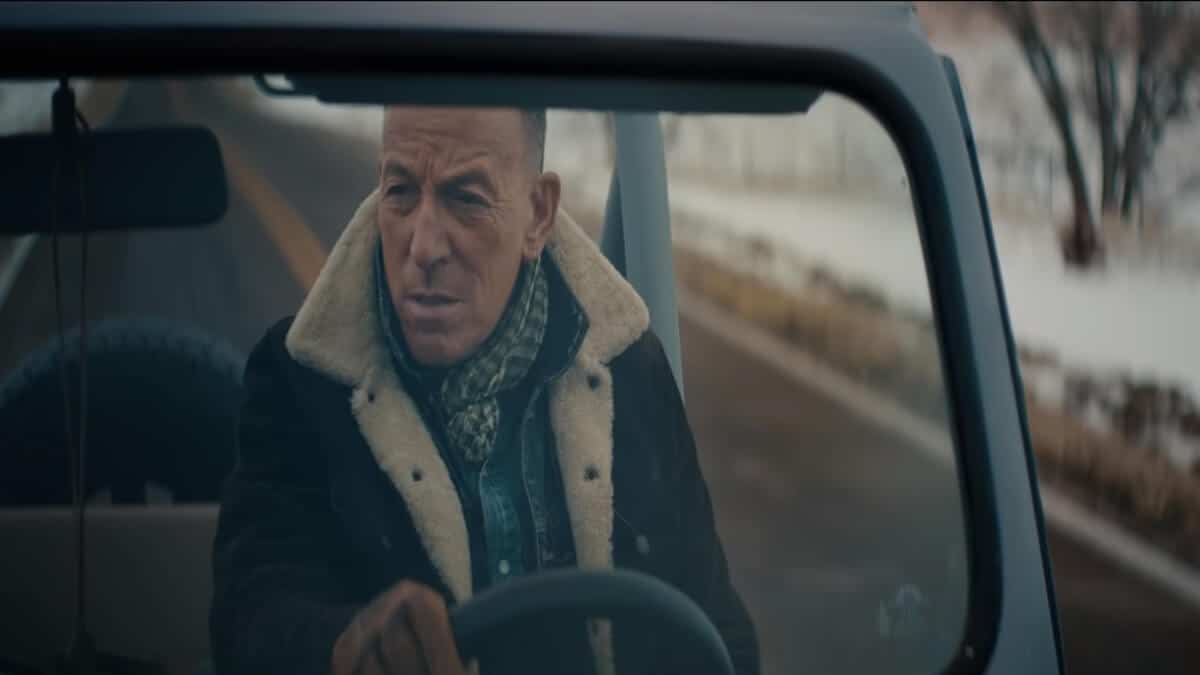 Bruce Springsteen stars in Super Bowl commercial for Jeep
