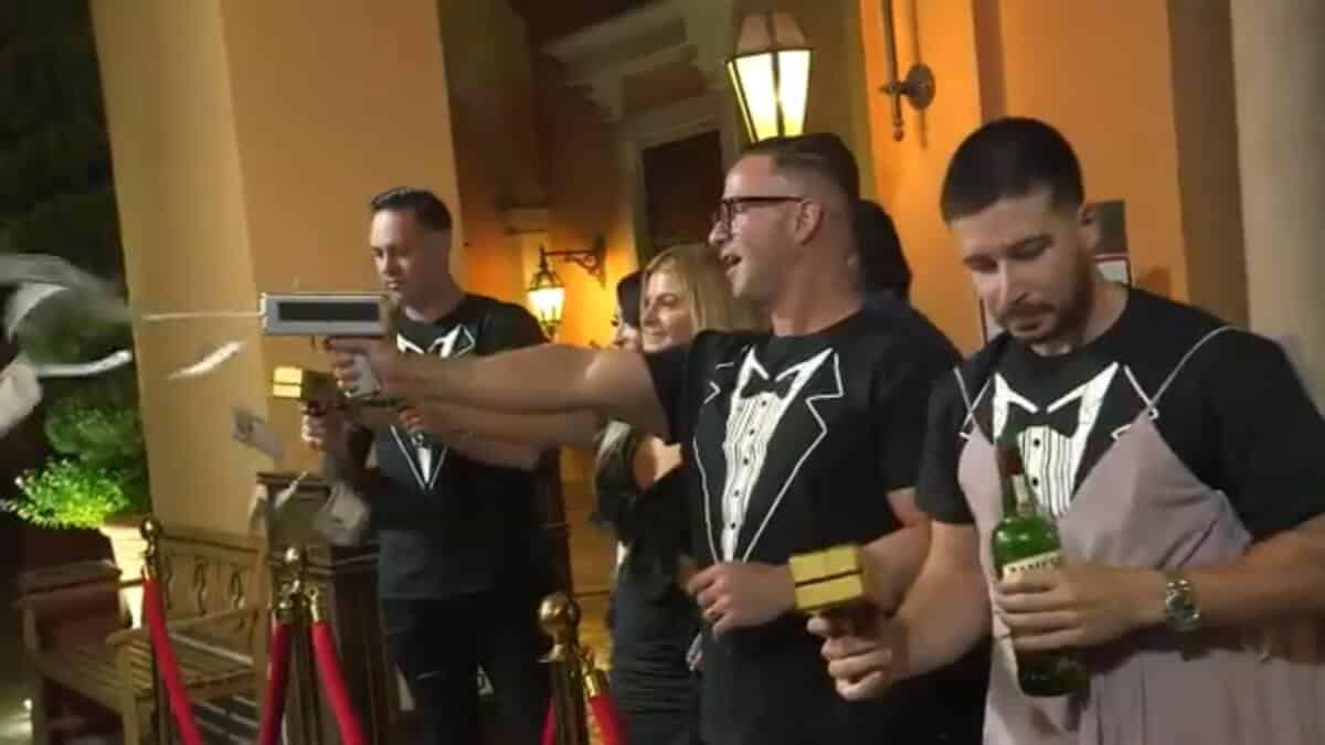 Vinny goes all out for Angelina's wedding redo on Jersey Shore Family Vacation