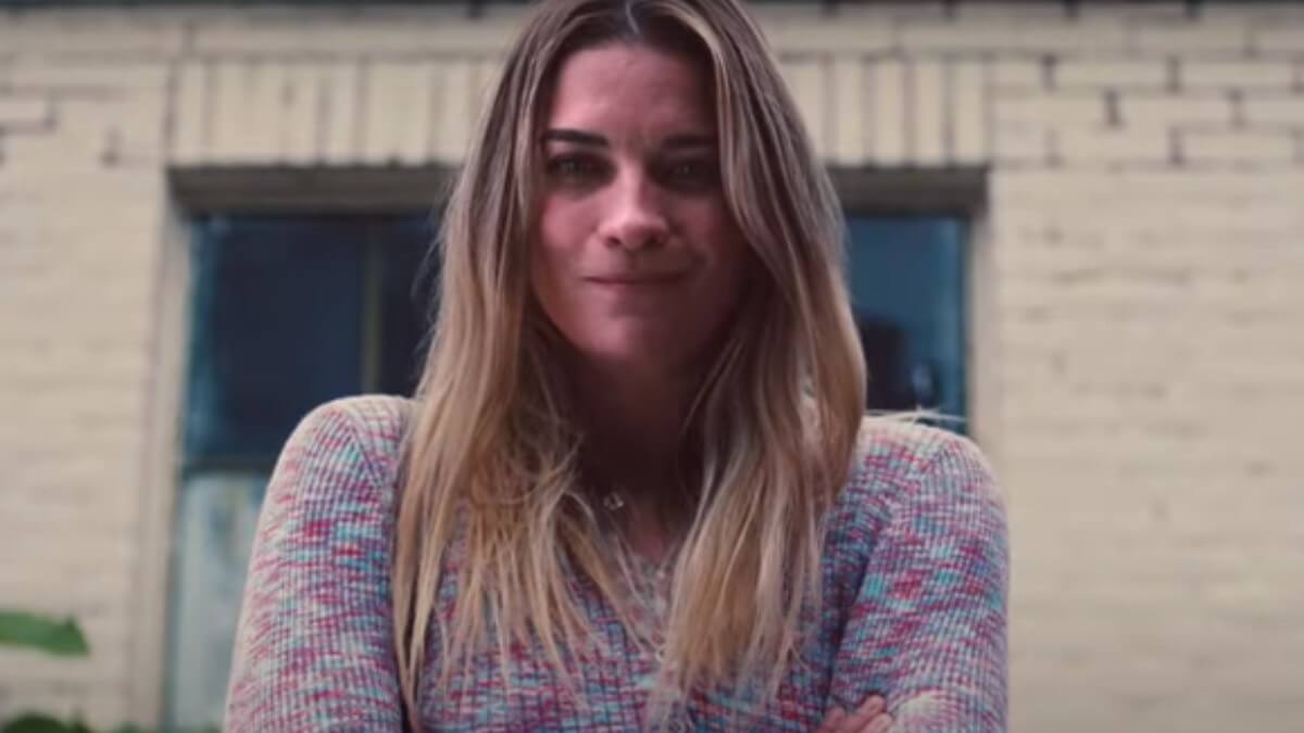 Annie Murphy in the trailer for Kevin Can F**k Himself.