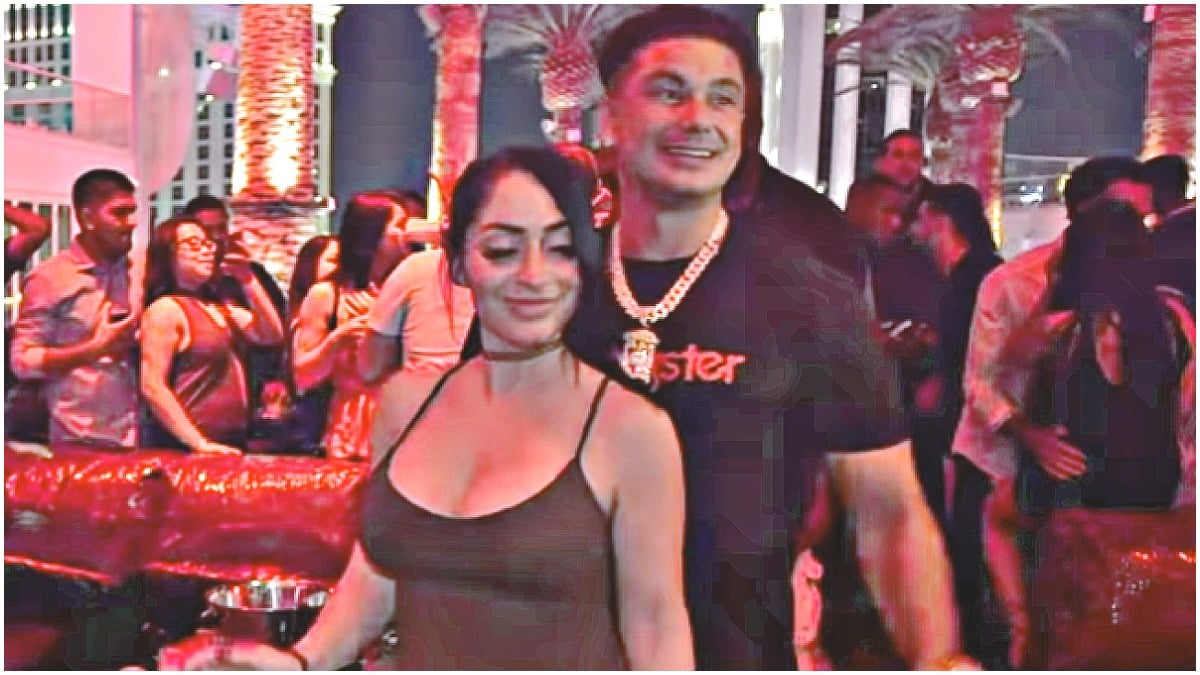 Angelina Pivarnick and Pauly D star on Jersey Shore Family Vacation.
