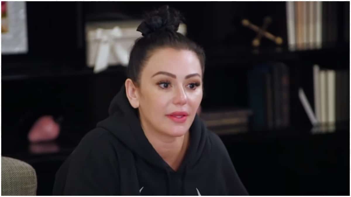 Jenni Farley appears on Jersey Shore: Family Vacation.