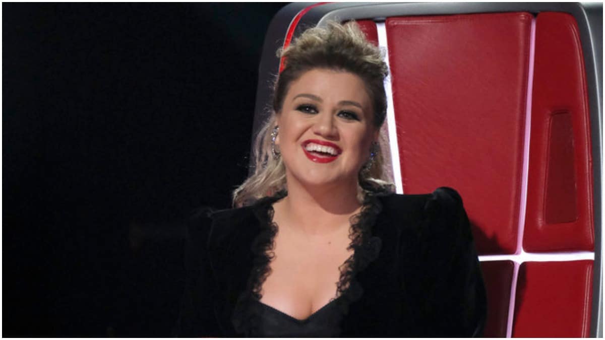 Kelly Clarkson on the set of The Voice.