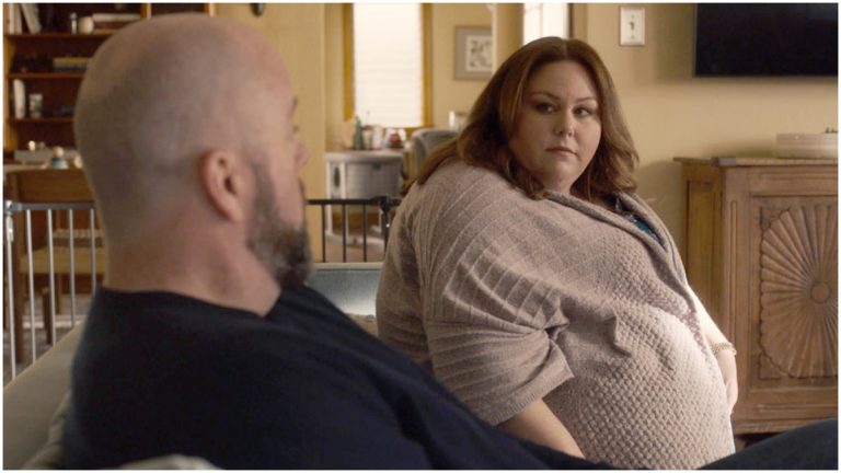 Chrissy Metz and Chris Sullivan star as Kate and Toby on This is Us.