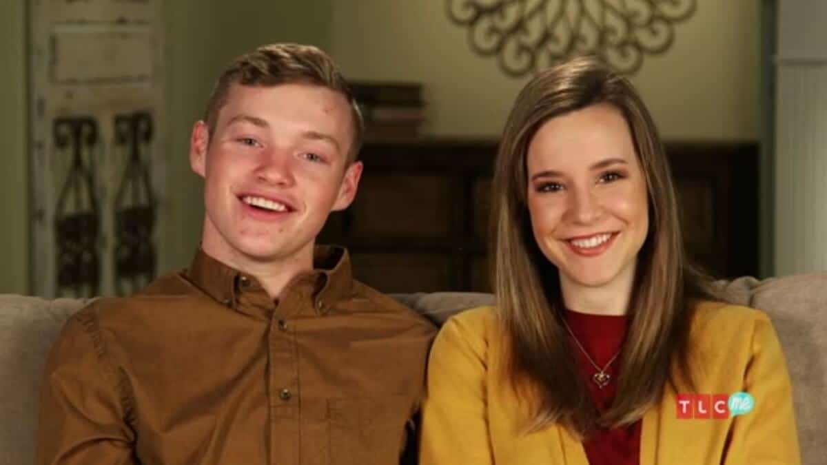 Justin Duggar and Claire Spivey in a Counting On confessional.