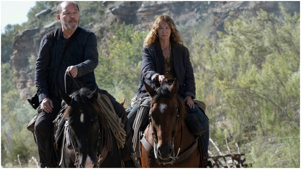 Ruben Blades as Daniel and Jenna Elfman as June, as seen in Episode 9 of AMC's Fear the Walking Dead Season 6