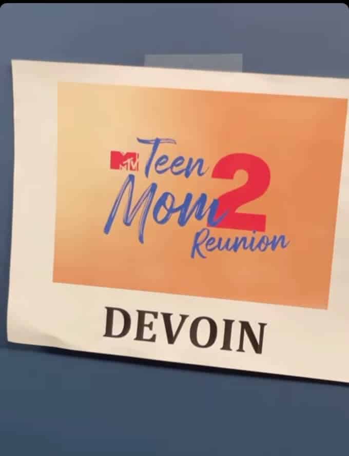 Kail shares photo of Devoin's name tag backstage at Teen Mom 2 reunion