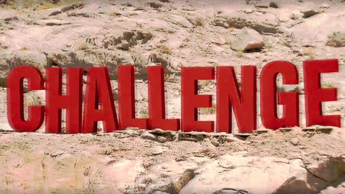 the challenge war of the worlds logo for season 33