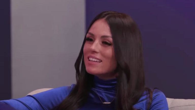 amanda garcia appears on the challenge aftermath live special