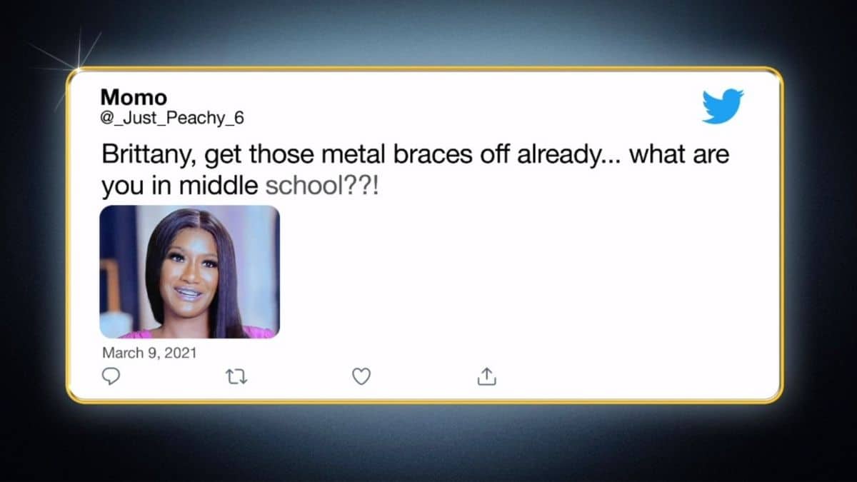 Tweet about Brittany Banks' braces from Bares All